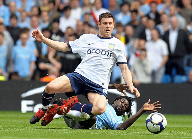 实现背靠背 实现背靠背