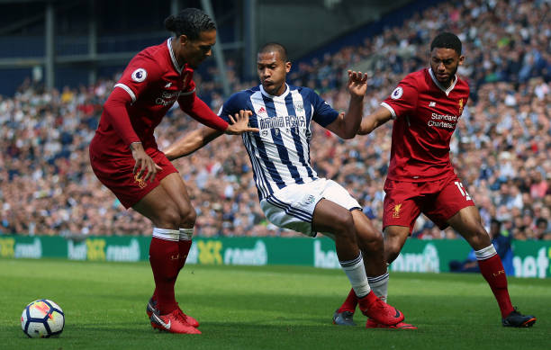 凭借其不断 凭借其不断