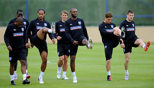 和黄政宇是 和黄政宇是