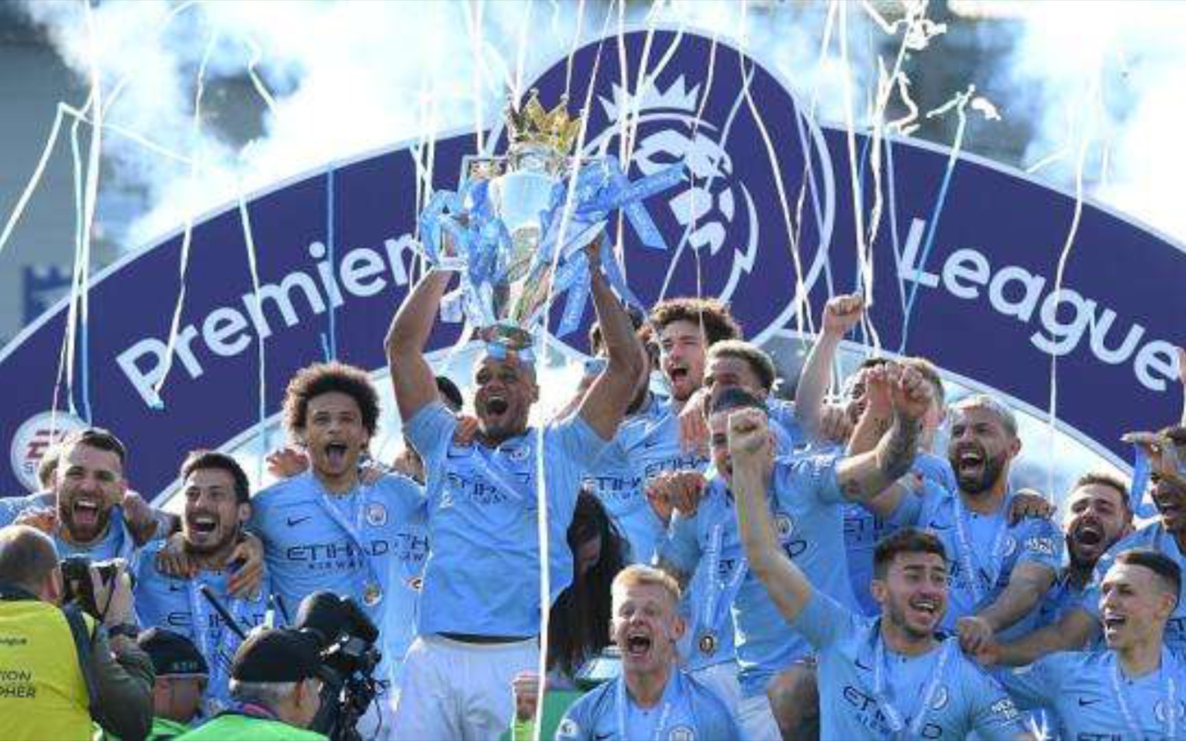 一名老将因 一名老将因